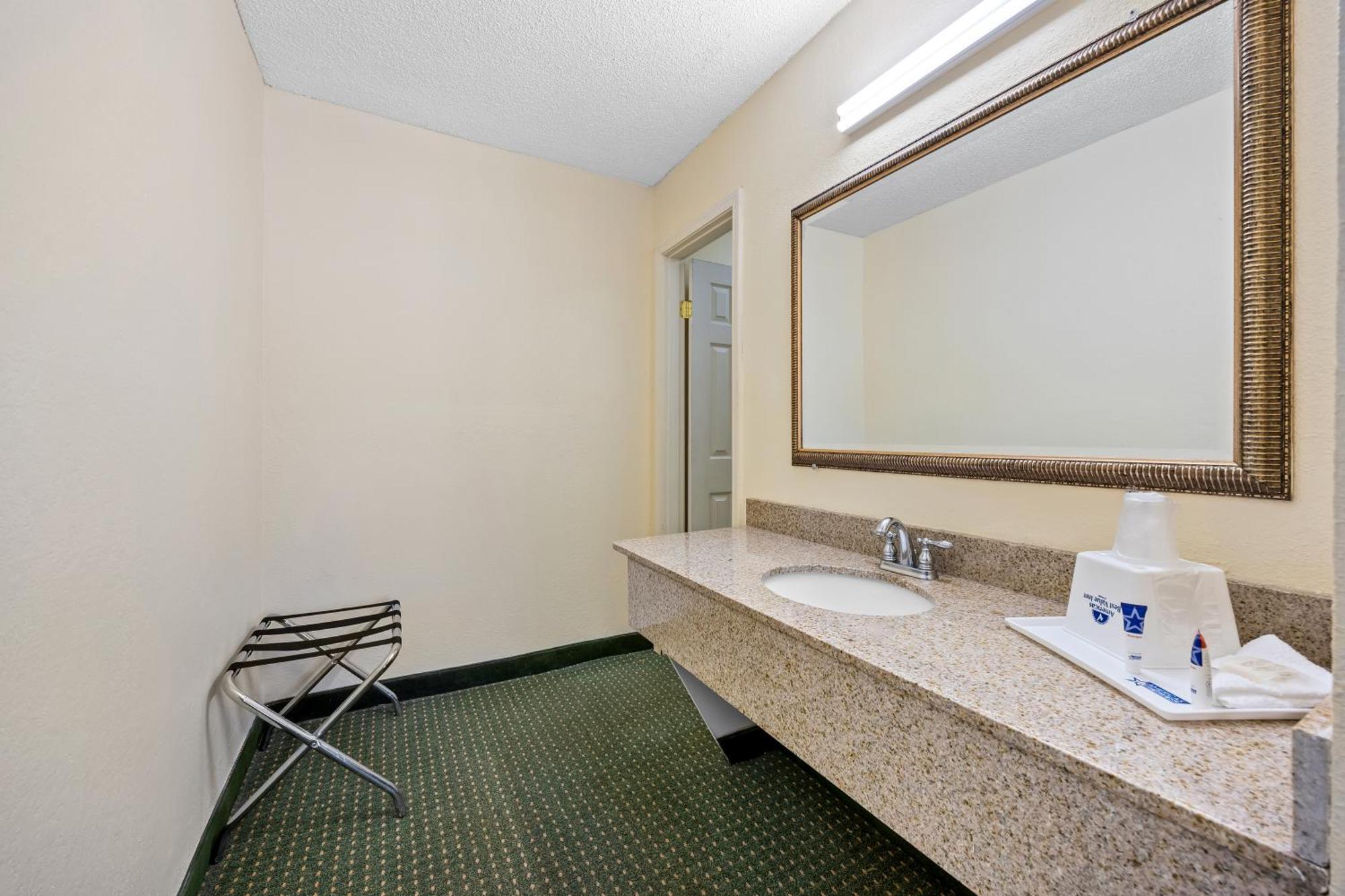 America'S Best Value Inn-Columbia Exteriör bild